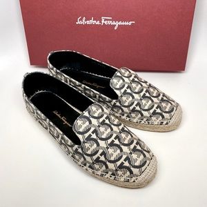 Salvatore Ferragamo Sue Gancini Logo Espadrilles